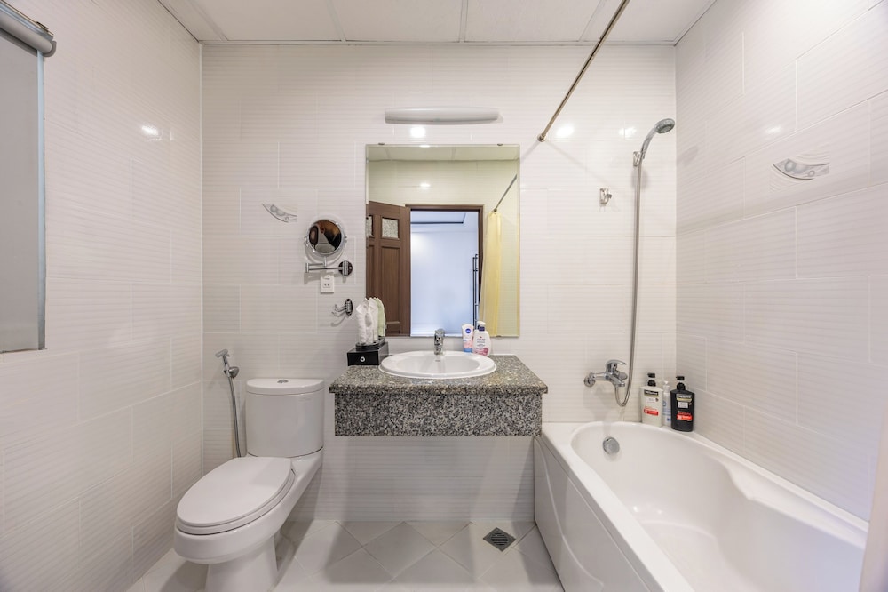 A25 Hotel - 29 Bui Thi Xuan 68/72