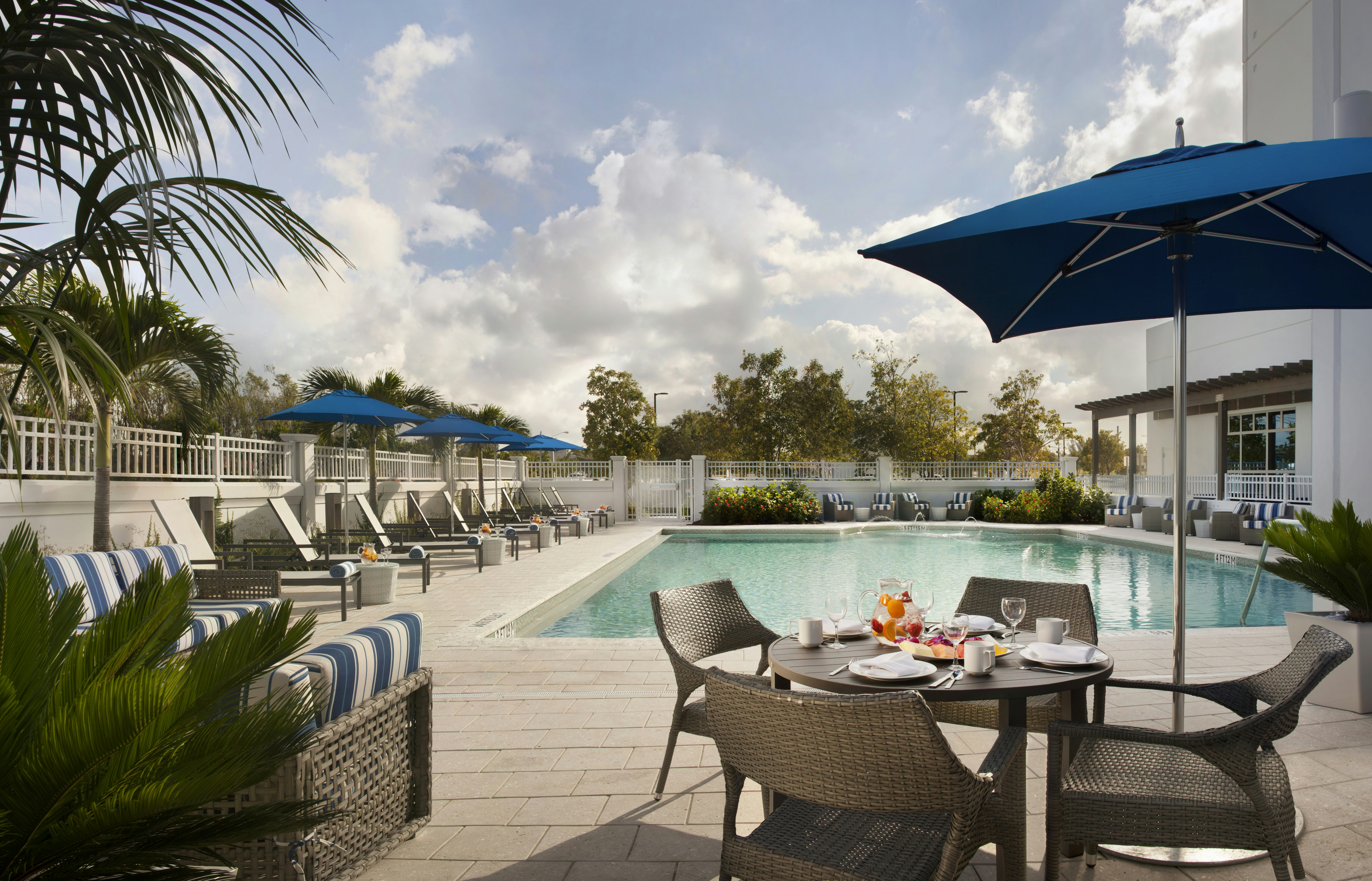 Hilton Garden Inn Miami Dolphin Mall 41/73