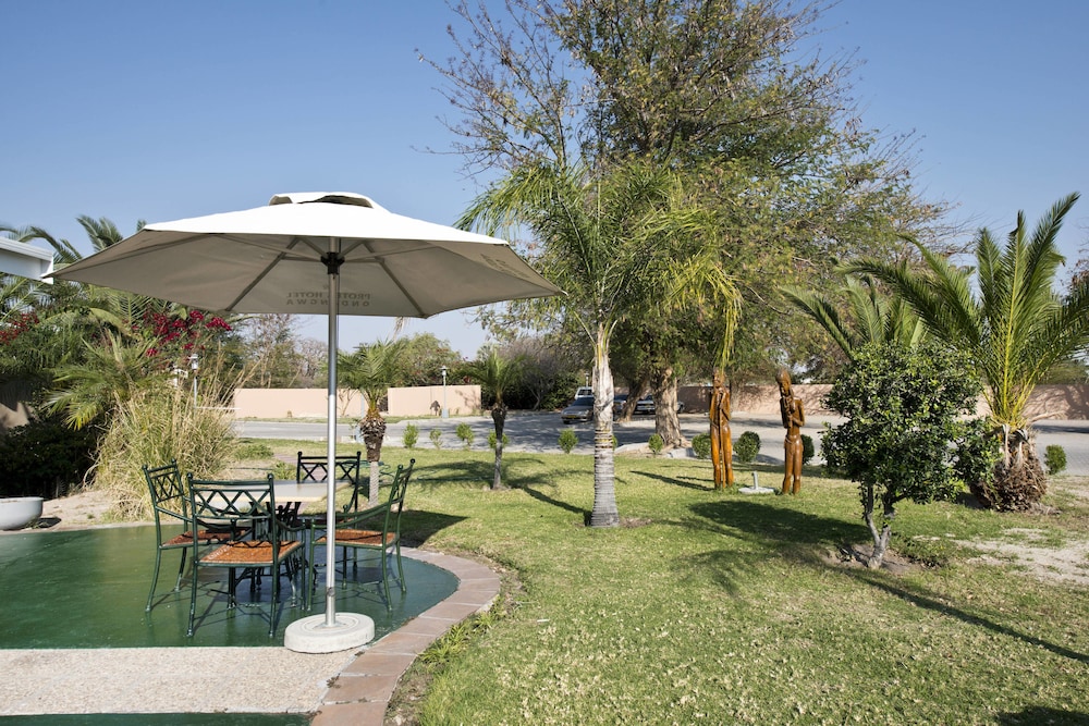 Protea Hotel By Marriott Ondangwa 1/24