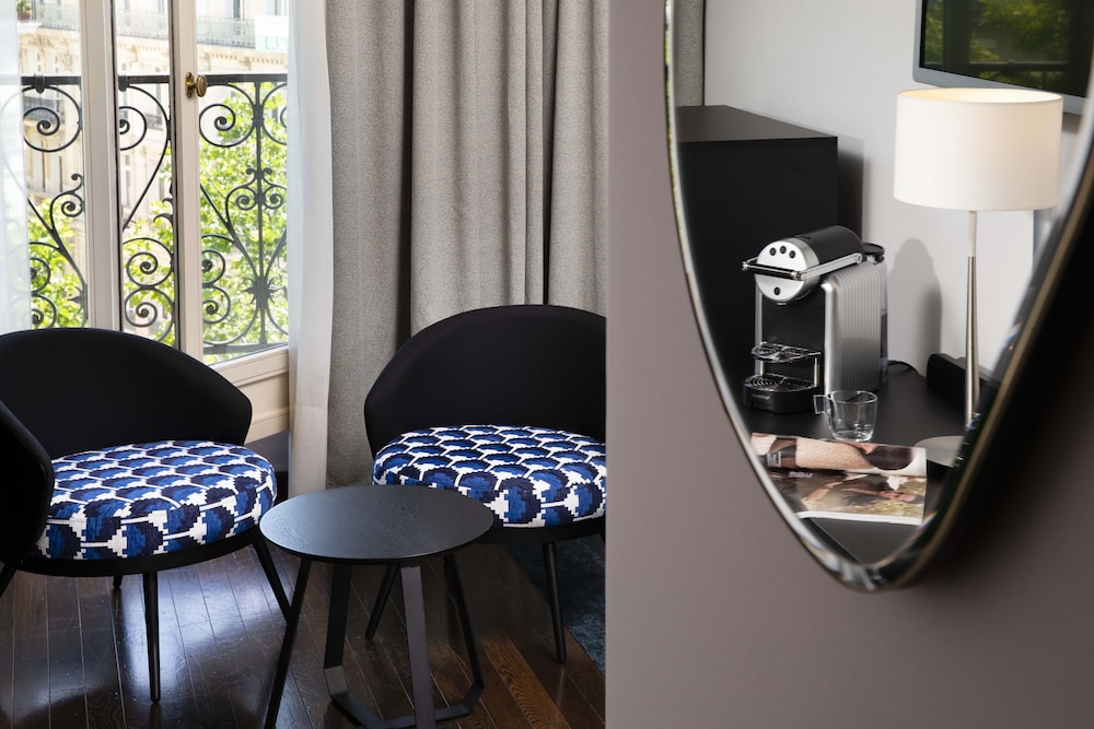Hotel Elysee Regencia 31/50