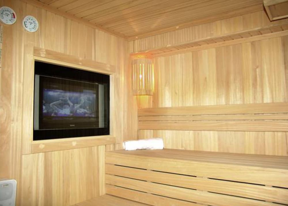 Bc Burhan Cacan Hotel Spa 28/44