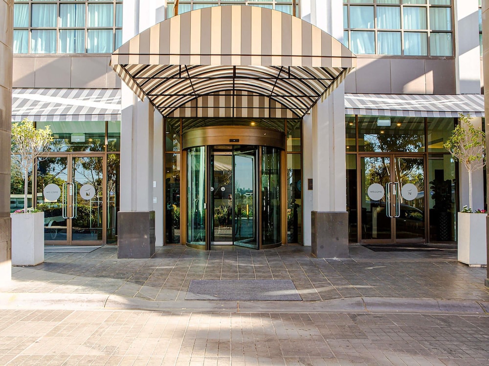 Novotel Melbourne Glen Waverley 1/50