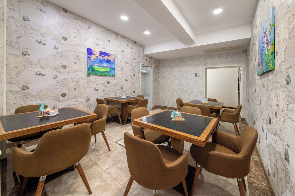 Amea Baku Hotel 42/53