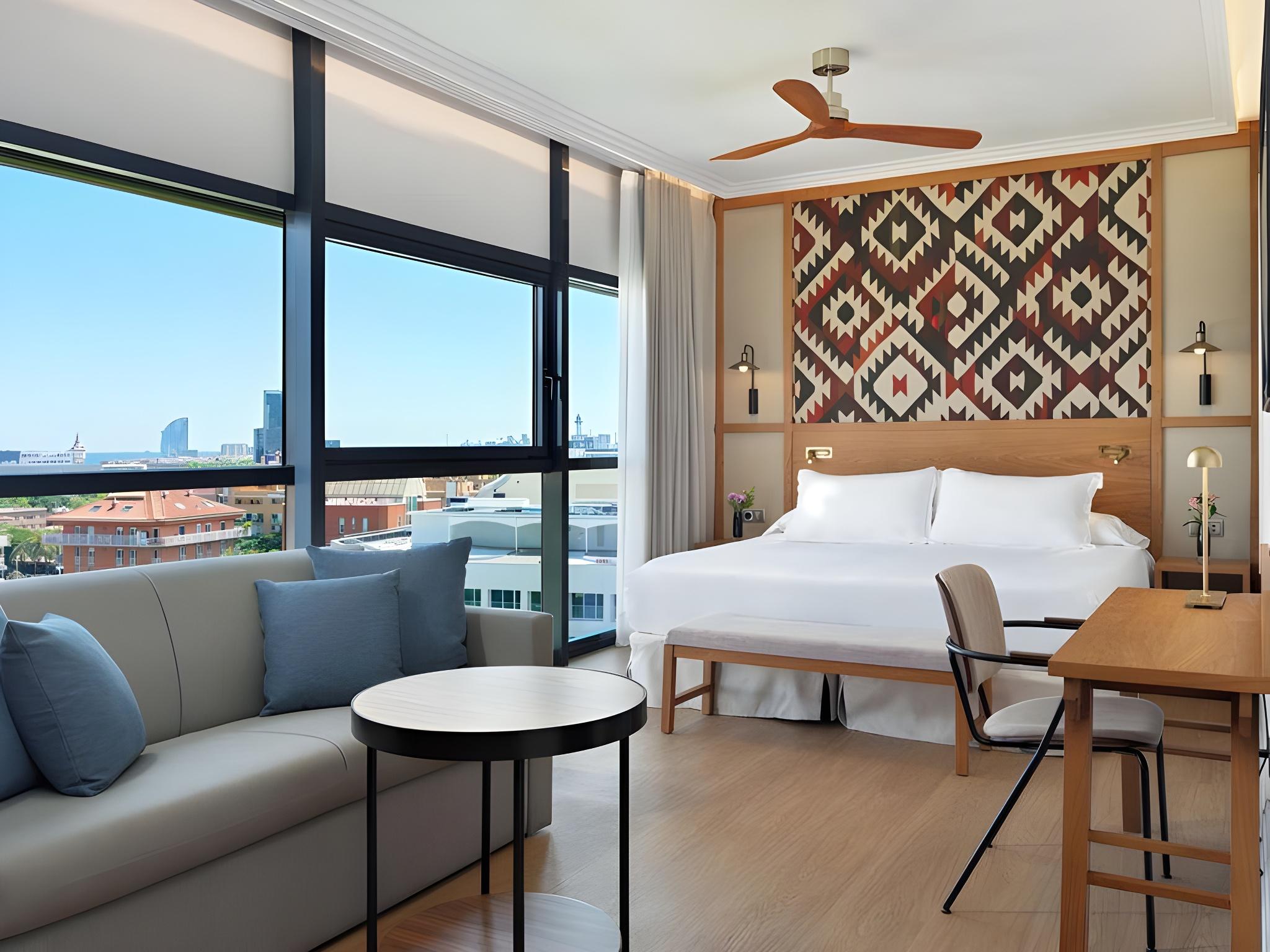 Junior Suite, Single, King Bed