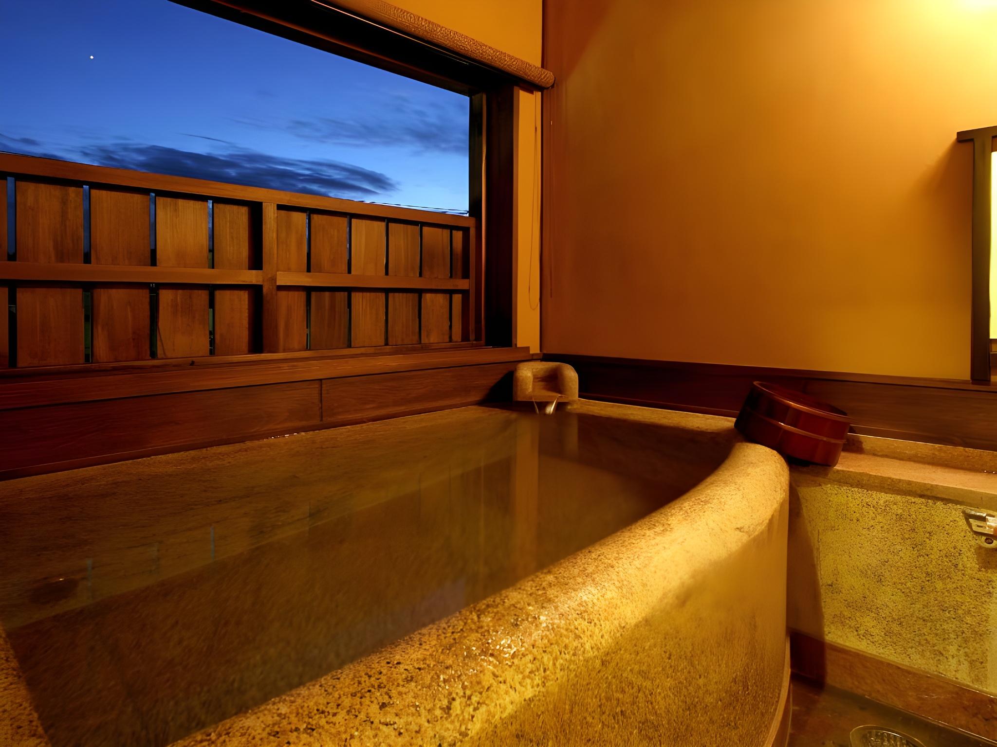 Tsukioka Onsen Shitashimi No Yado Toueikan 15/33