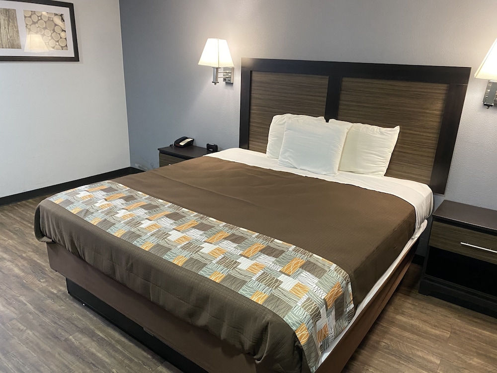 Hillside Motel Glen Mills 7/24