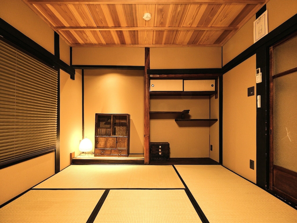 TSUMUGI HACHIJOMINAMOTOCHO [VR] 37/47