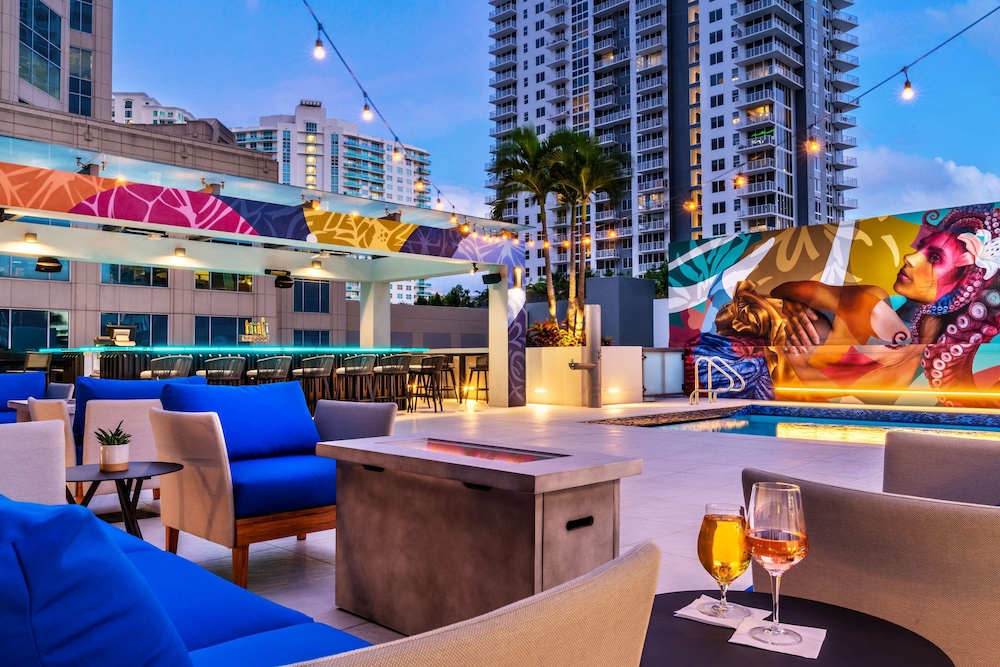 Hyatt Centric Las Olas Fort Lauderdale 54/63