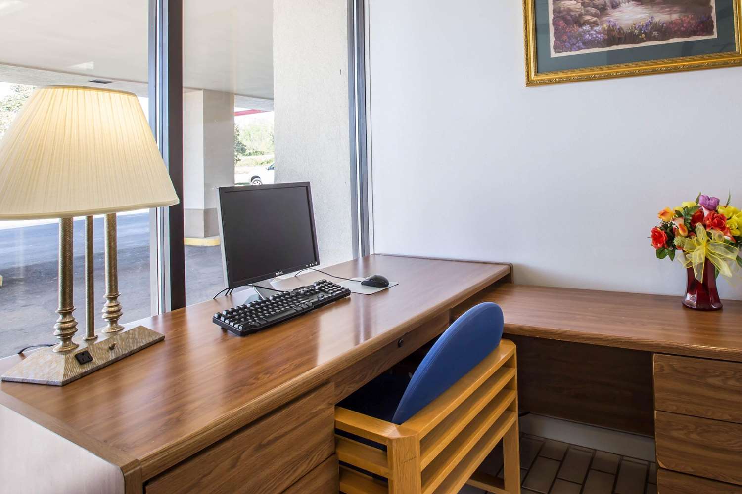 Econo Lodge 10/16