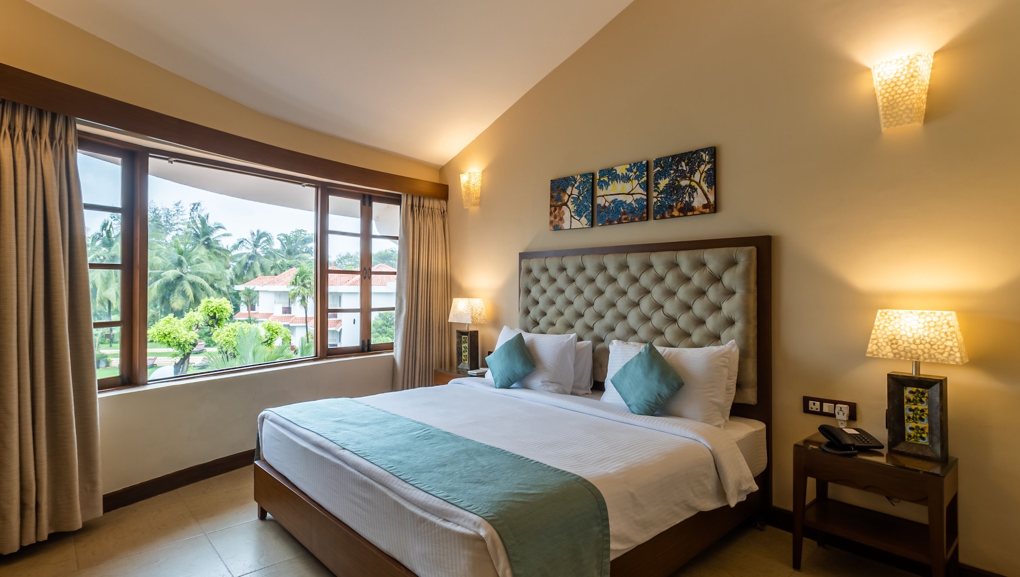 SUITE, DOUBLE BED