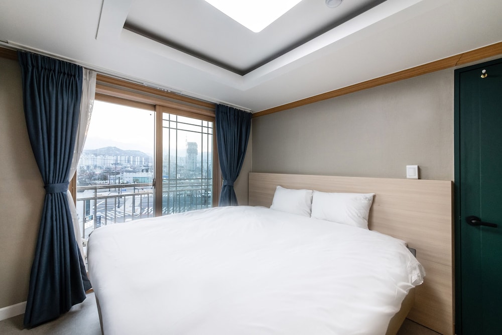 Good Morning Hotel and Resort 16/50