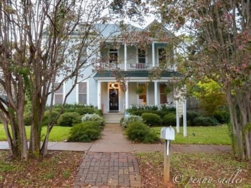 Fig Tree Manor 38/45
