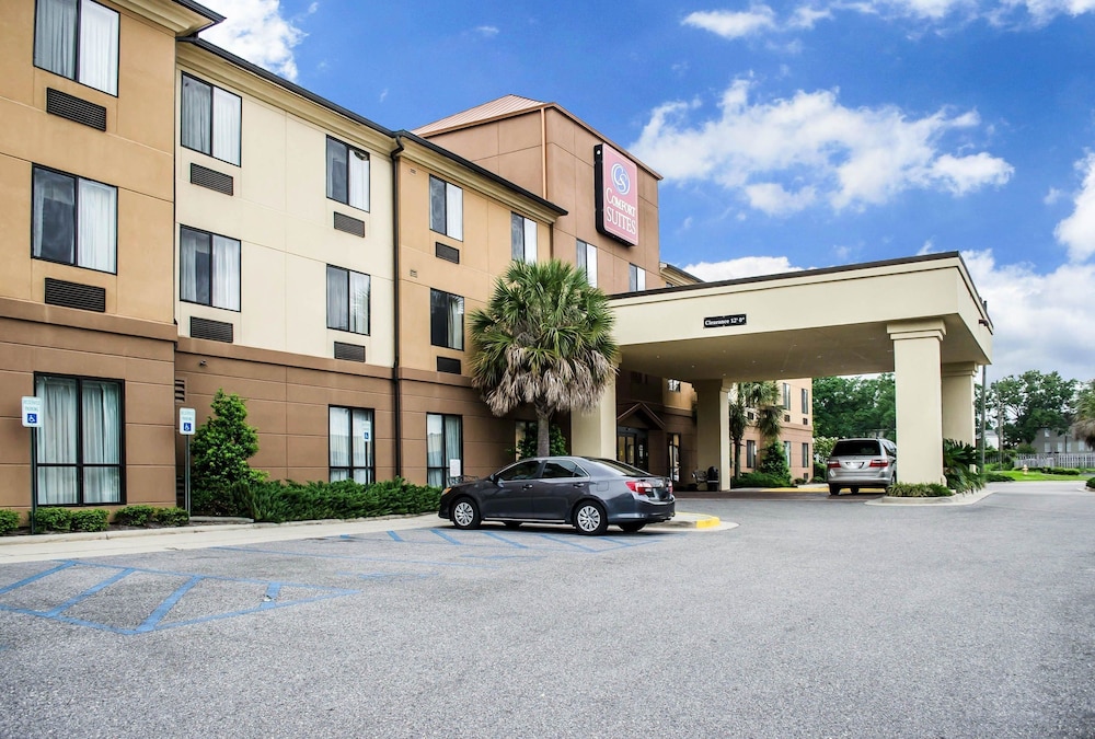 Comfort Suites Mobile West Tillmans Corner 33/40