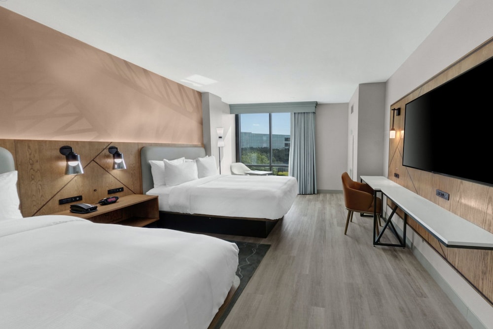 Houston Marriott North At Greenspoint 8/45