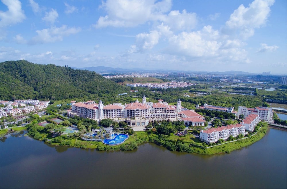 Gaoming Country Garden Phoenix Hotel 21/25