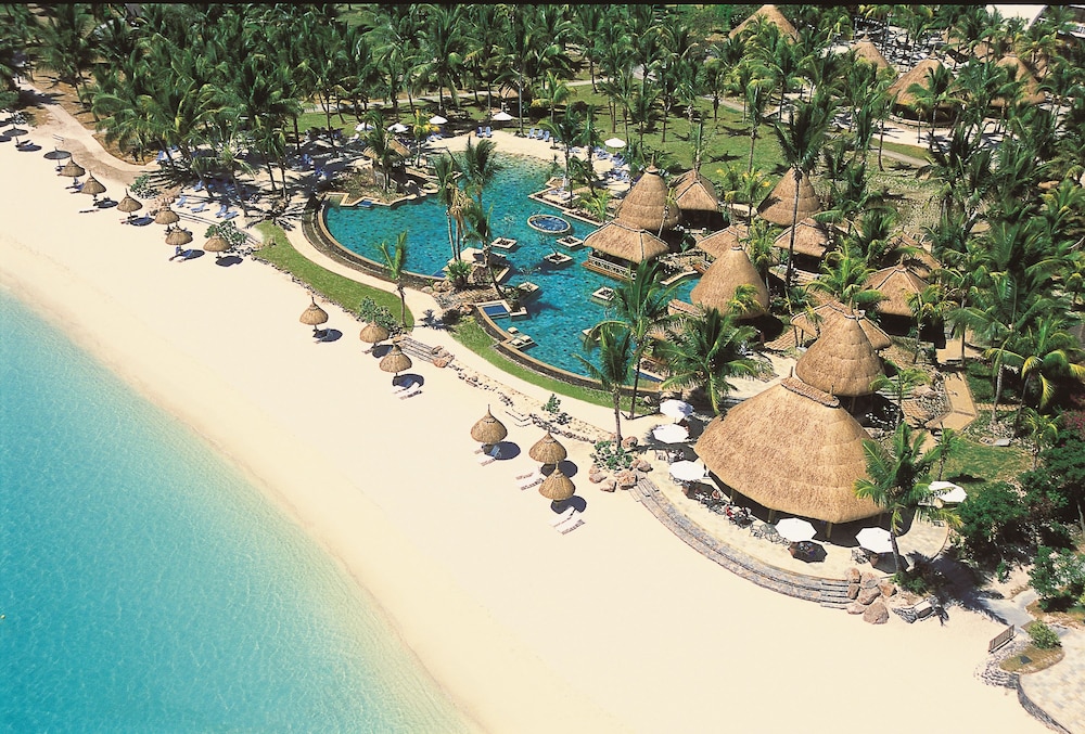 La Pirogue Mauritius in FLIC-EN-FLAC