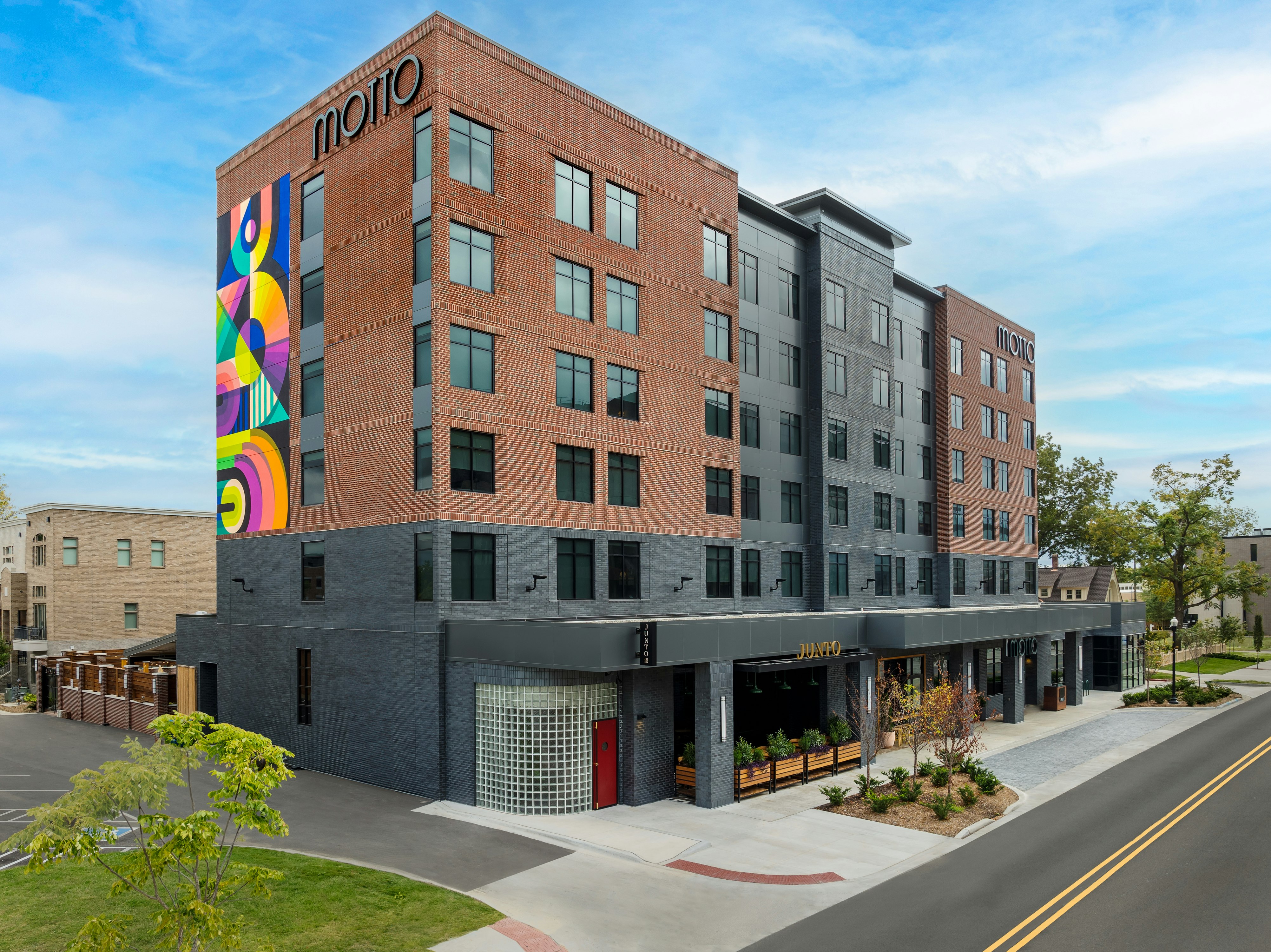 Motto by Hilton Bentonville Downtown 7/42