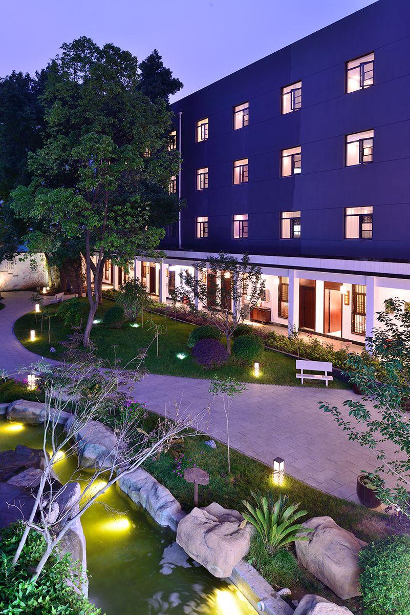 Lavande Hotel (Wuhan Guangbutun Metro Station) 5/30