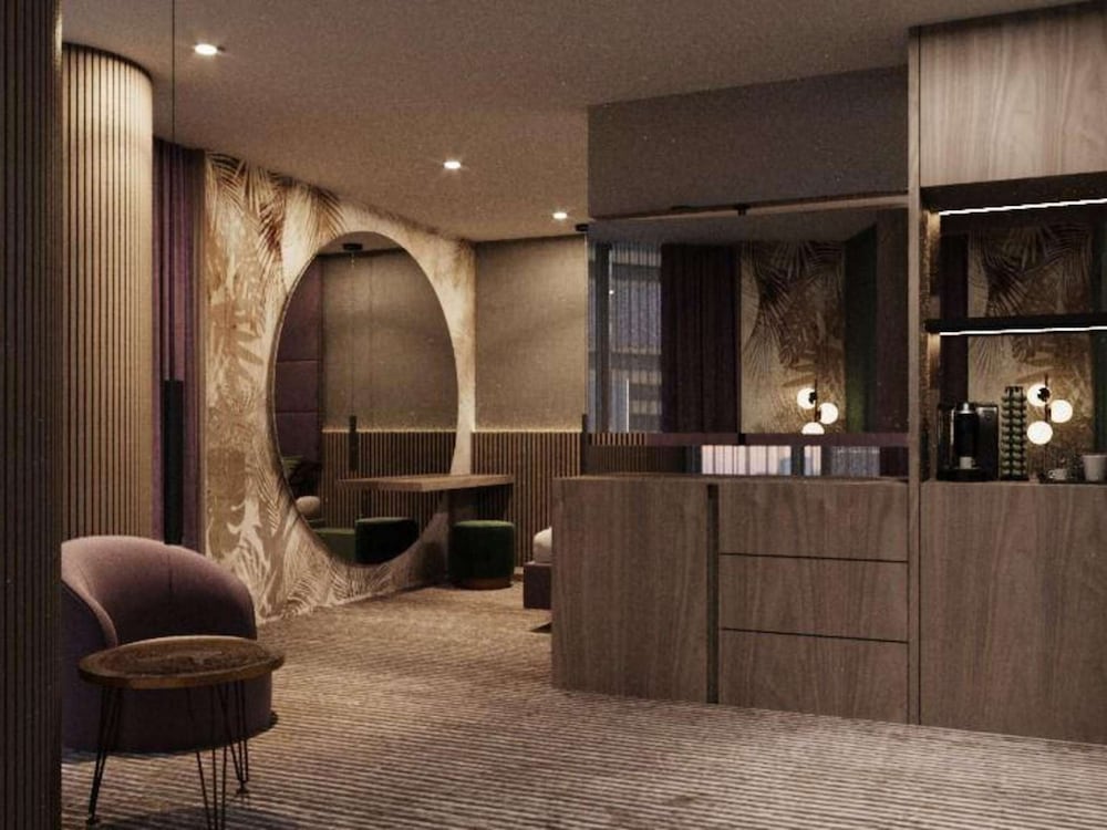 Mercure Oradea 29/42