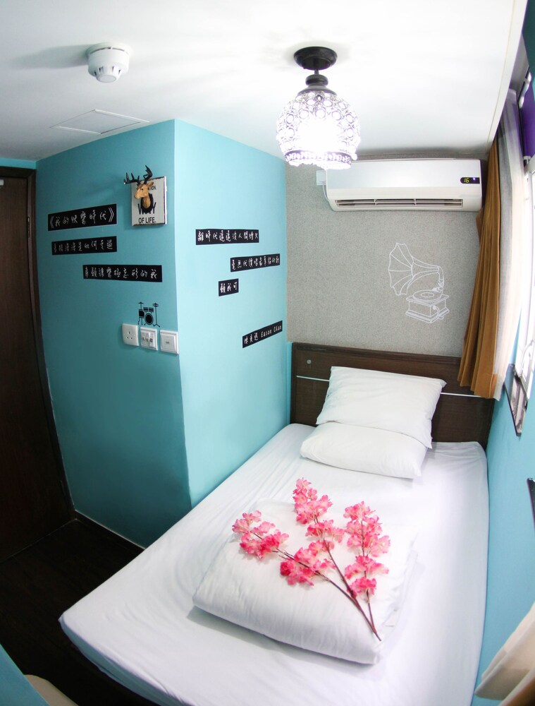 Tempo Inn West Kowloon HSR Station 23/50