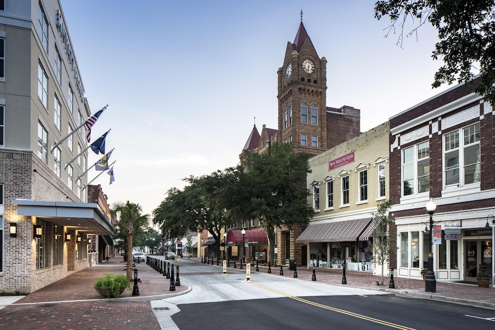 Hyatt Place Sumter/Downtown 47/52