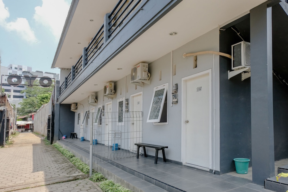 Hotel Super OYO Capital O 1176 J3 Residence Syariah 4/51