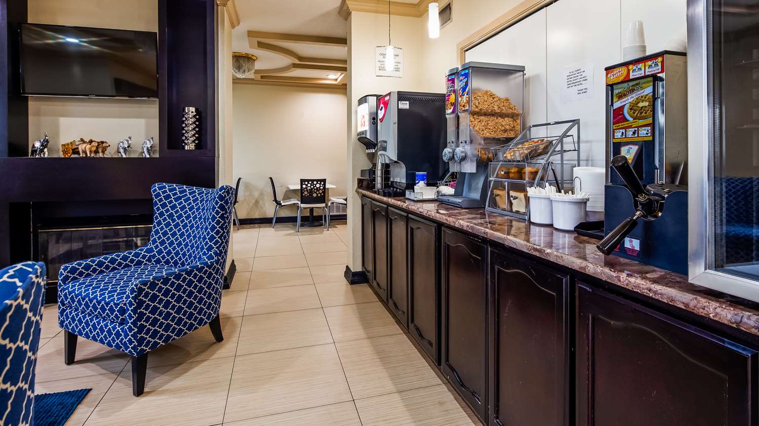 Surestay Plus Hotel By Best Western San Antonio North 281 N 19/28