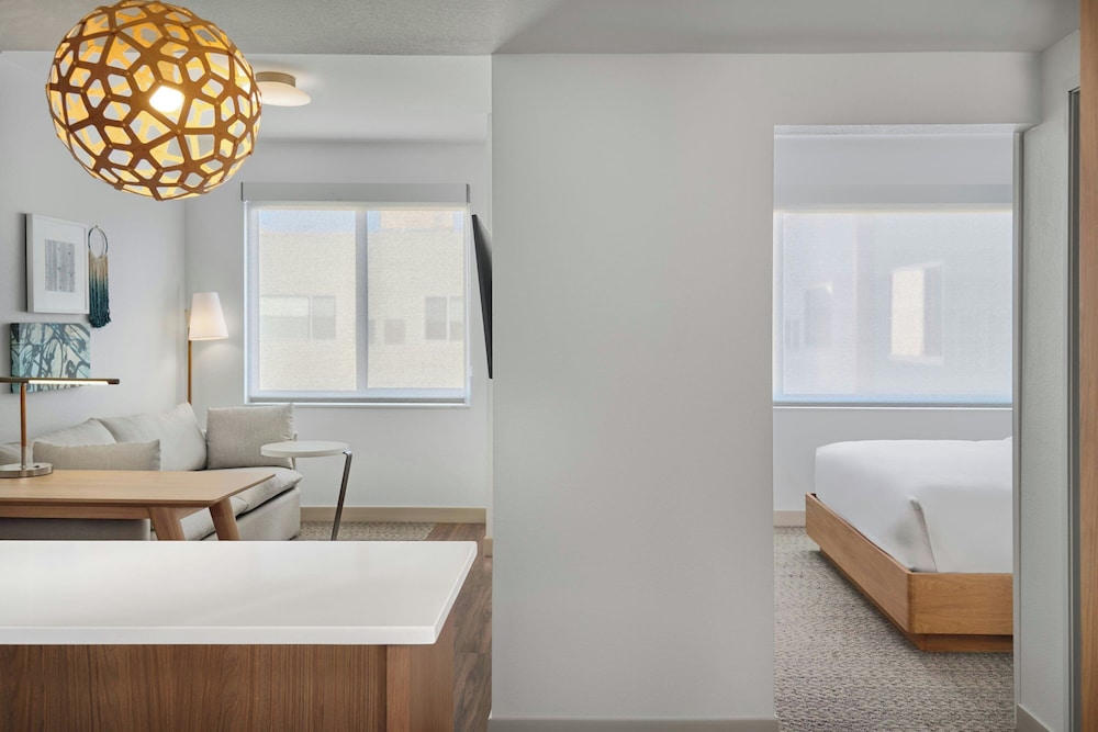 Element by Marriott Branson 25/50