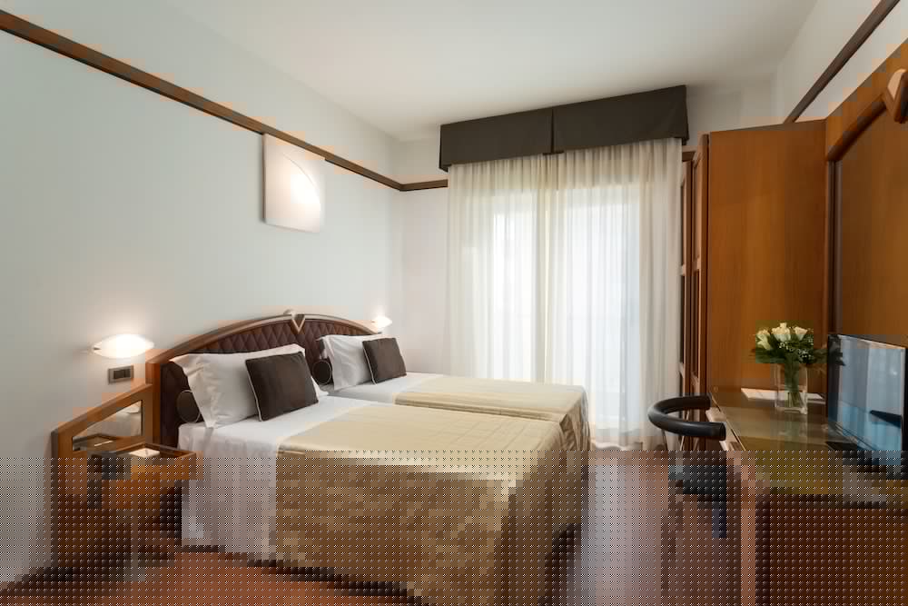 Hotel Continental 16/50