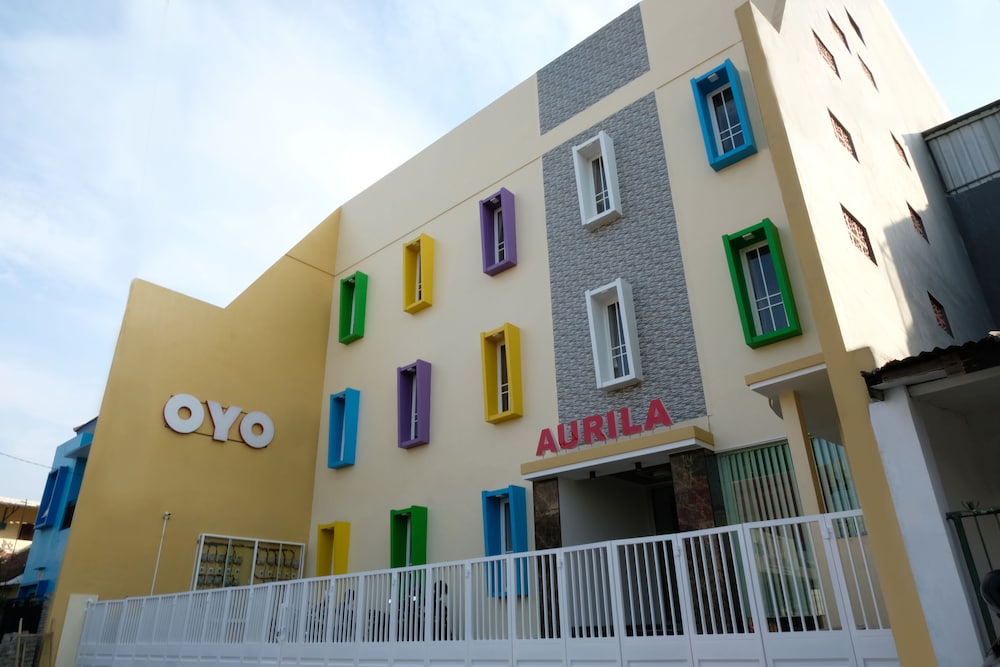 OYO 1665 Aurila Homestay Syariah 6/39
