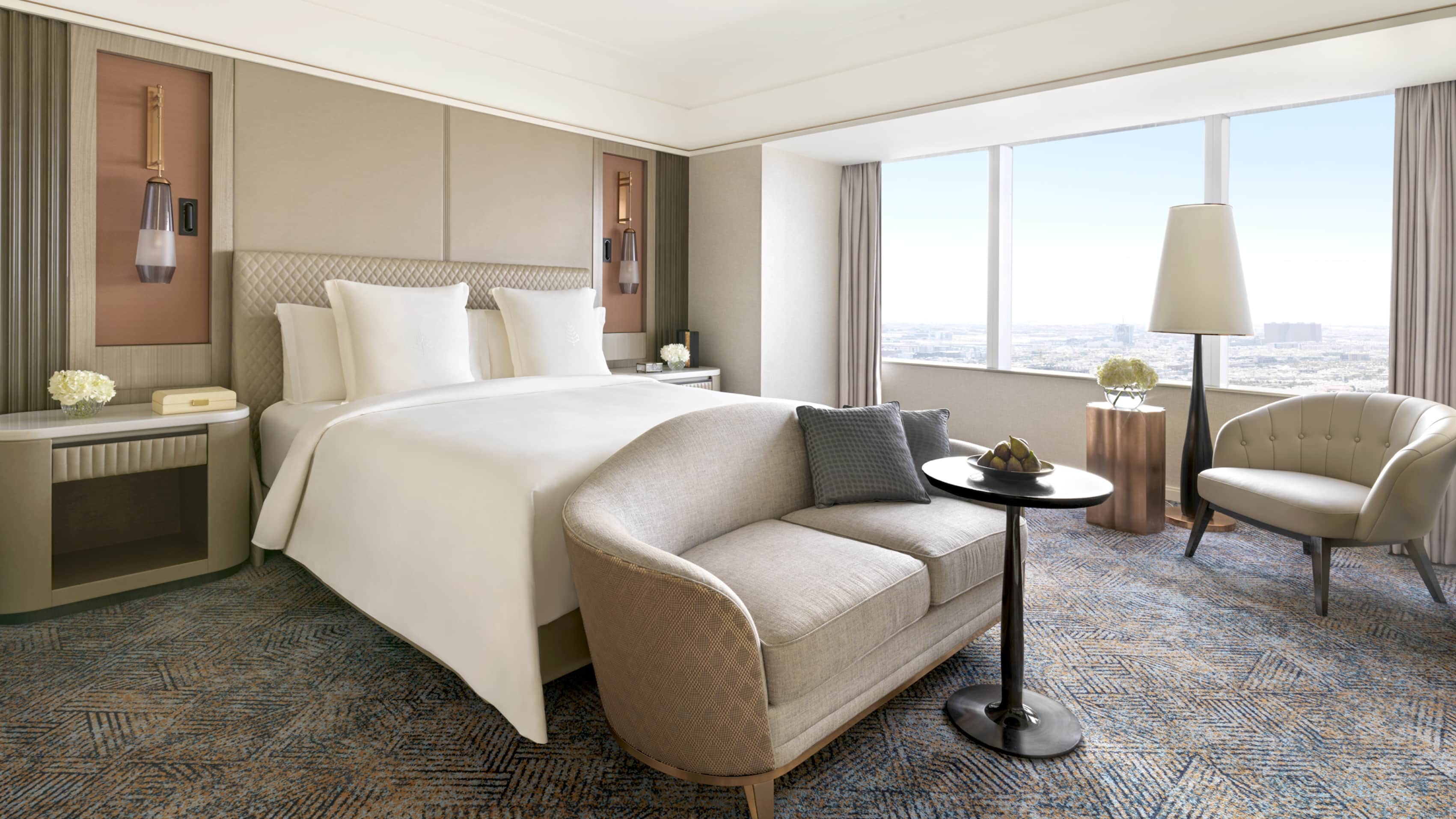 City, Superior, Suite, King Bed