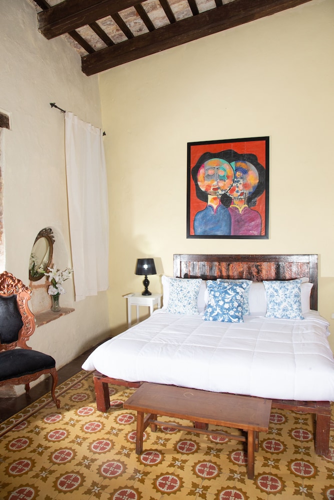 Hotel Dona Elvira 26/70