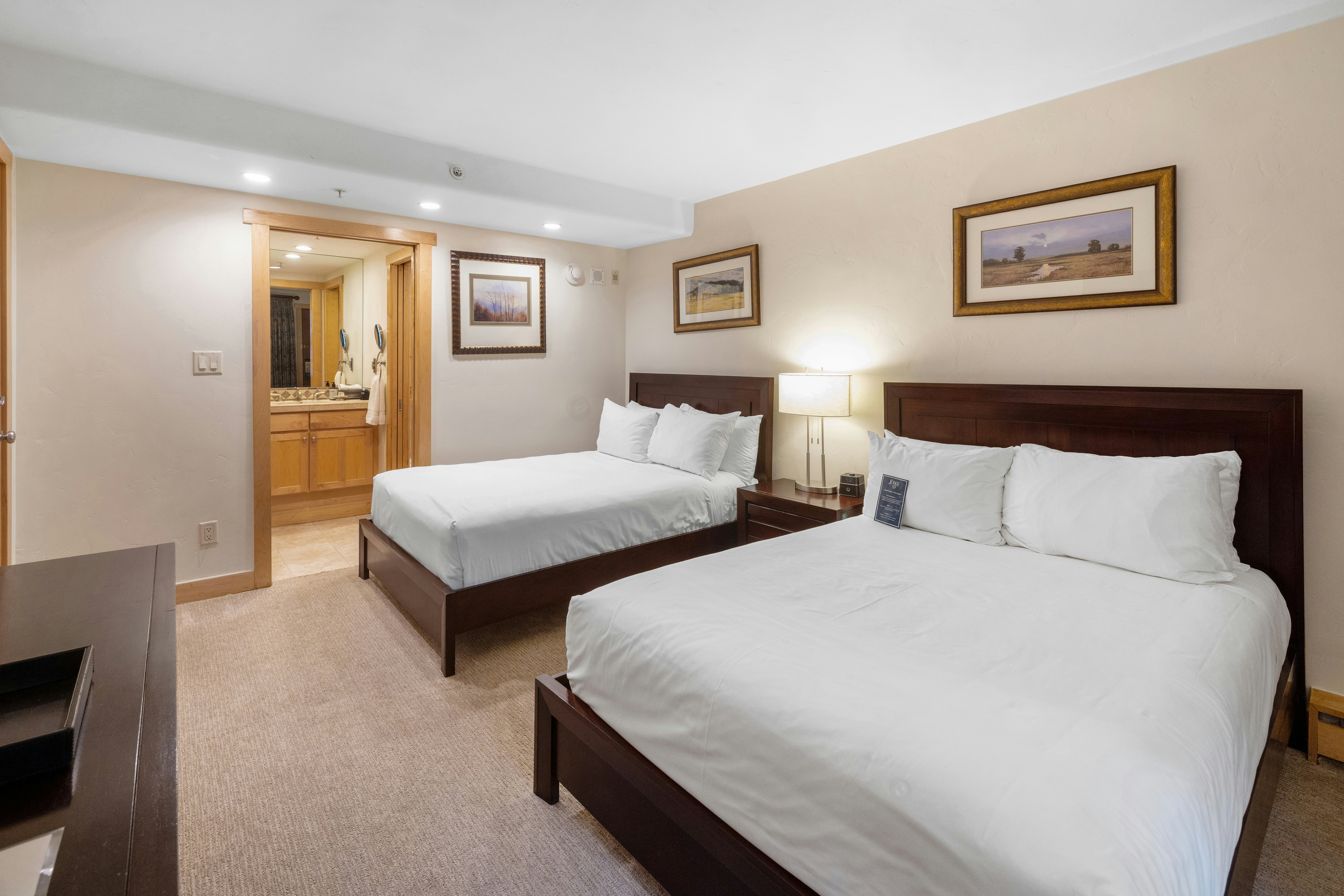 Lodge, 2 Double Beds