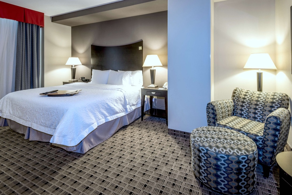 Hampton Inn Suites Montgomery 27/70