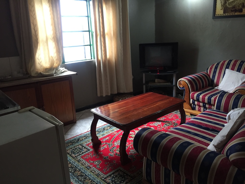 Divine Guest House 14/23