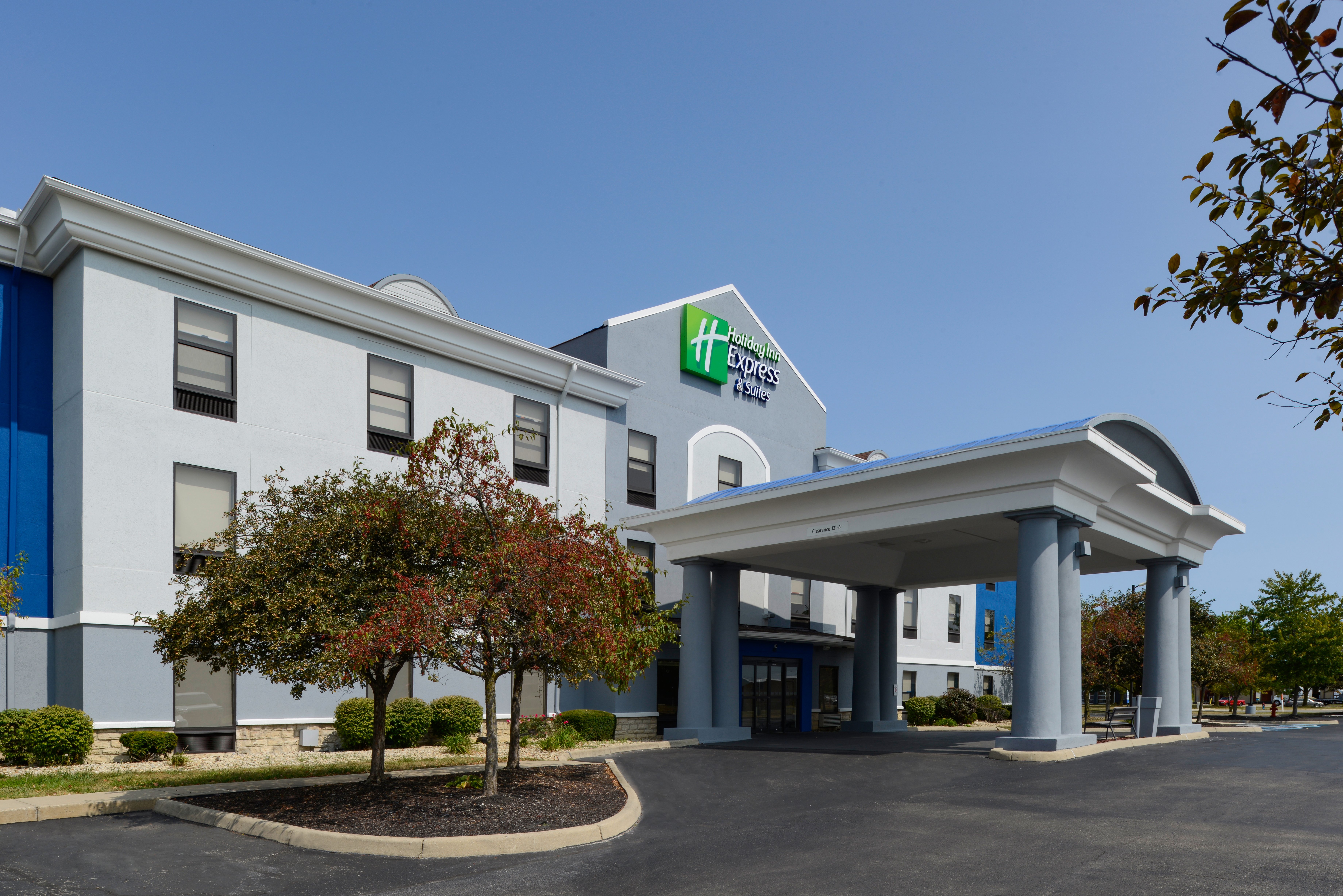 Holiday Inn Express Hotel And Suites Marysville 67/75