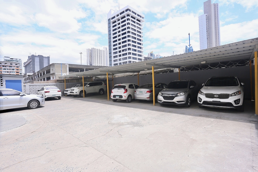 Metro Hotel Panama 49/53