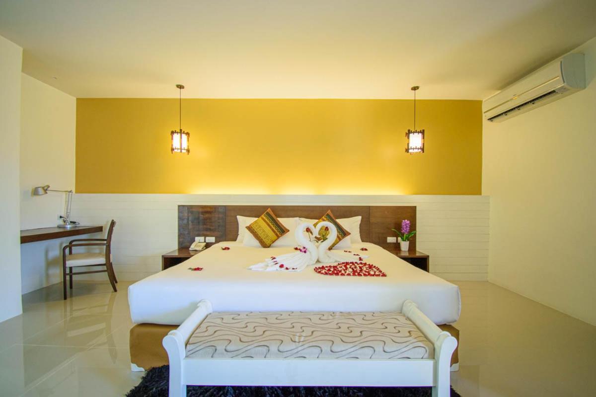 Jacuzzi Suite