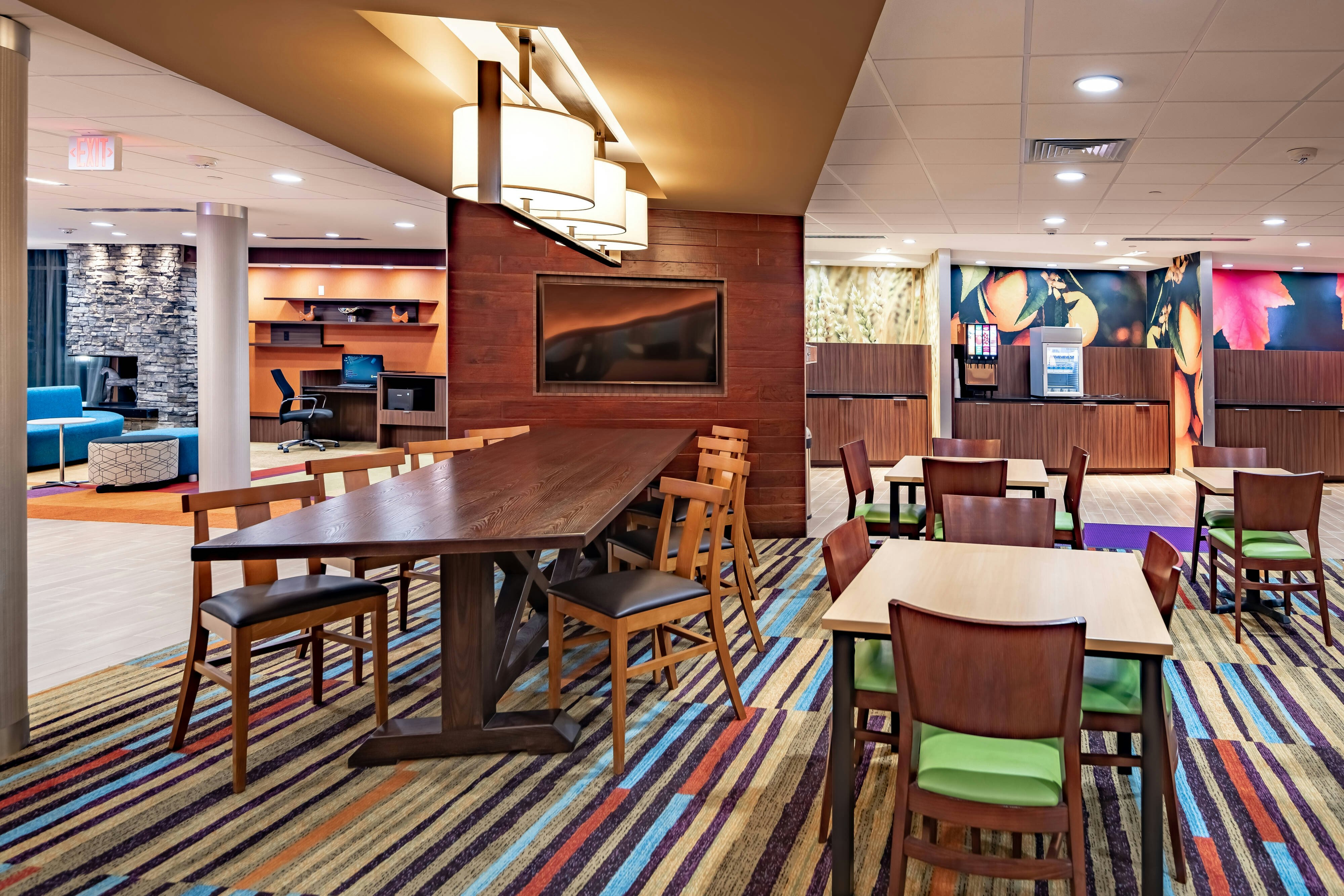 Fairfield Inn & Suites by Marriott Terrell 27/39