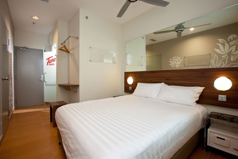 Tune Hotel Kota Bahru 18/36