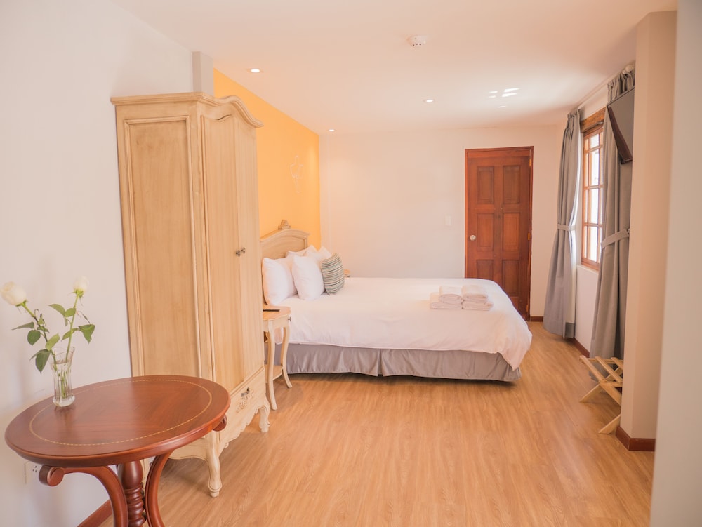 Boutique Hotel Casona D Alameda 21/63