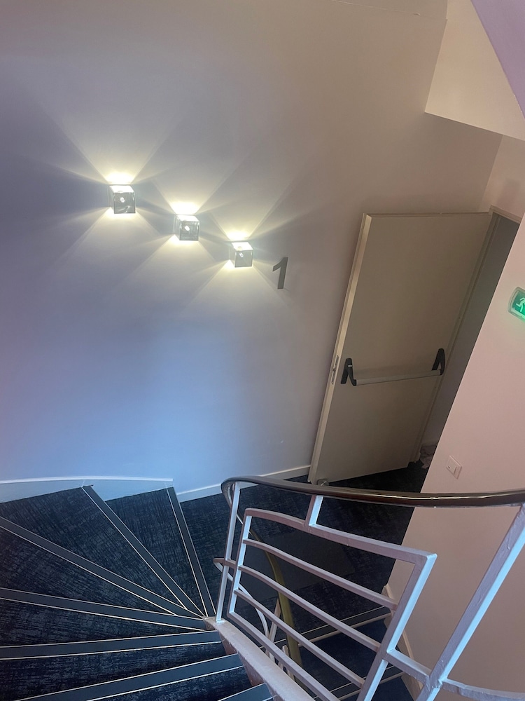 HOTEL ANNA LIVIA 5/56
