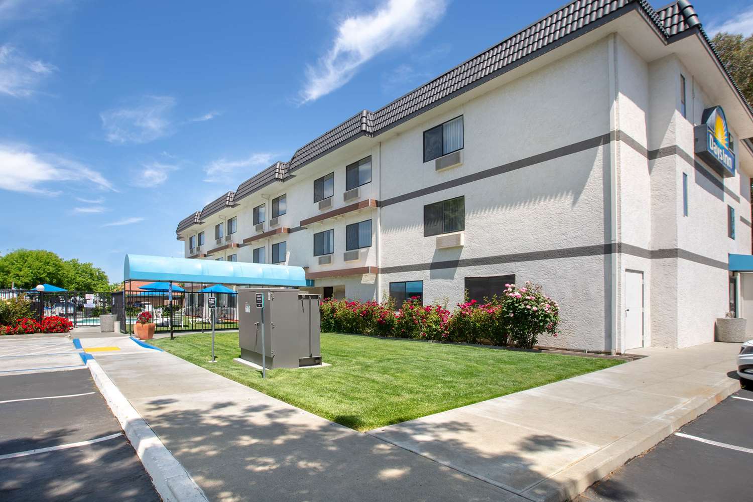 Days Inn by Wyndham Woodland 43/54