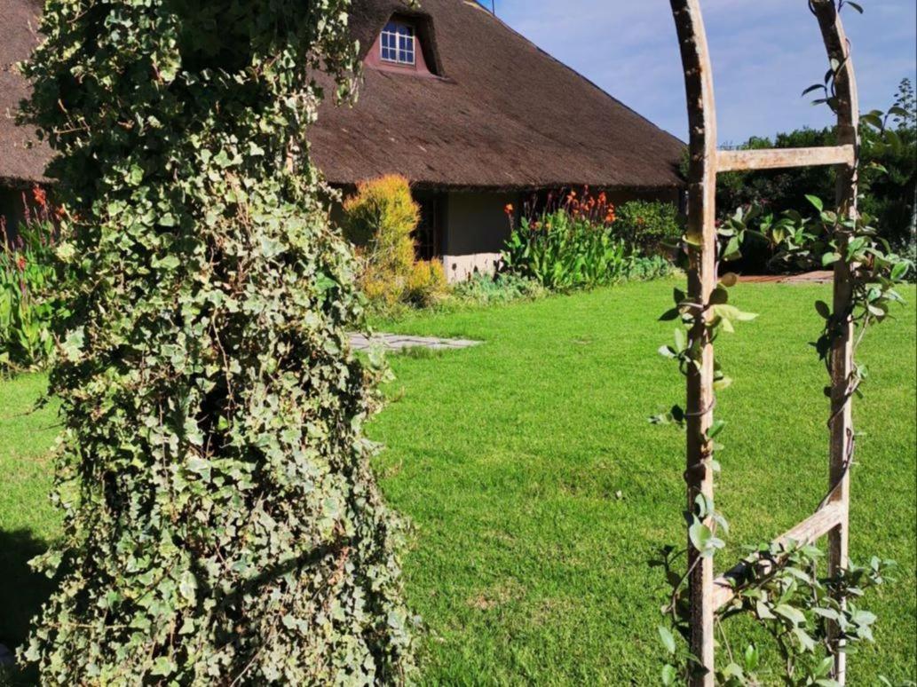 Monakaladi Gardens Function Venue and Homestead 26/38