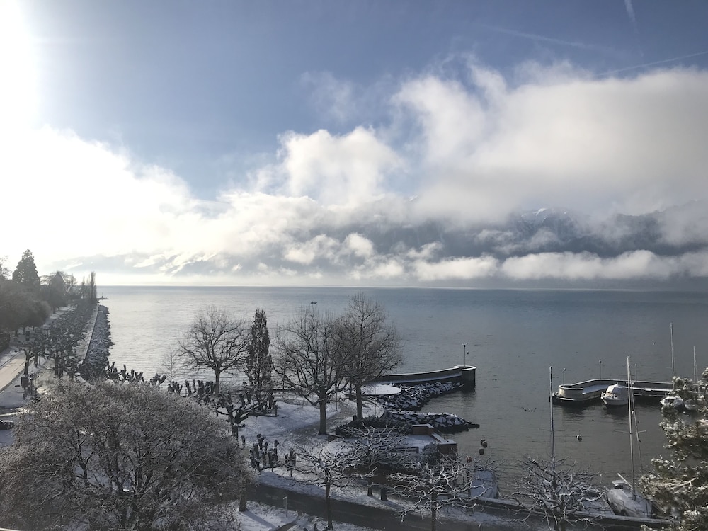 Grand Hotel Du Lac 24/48