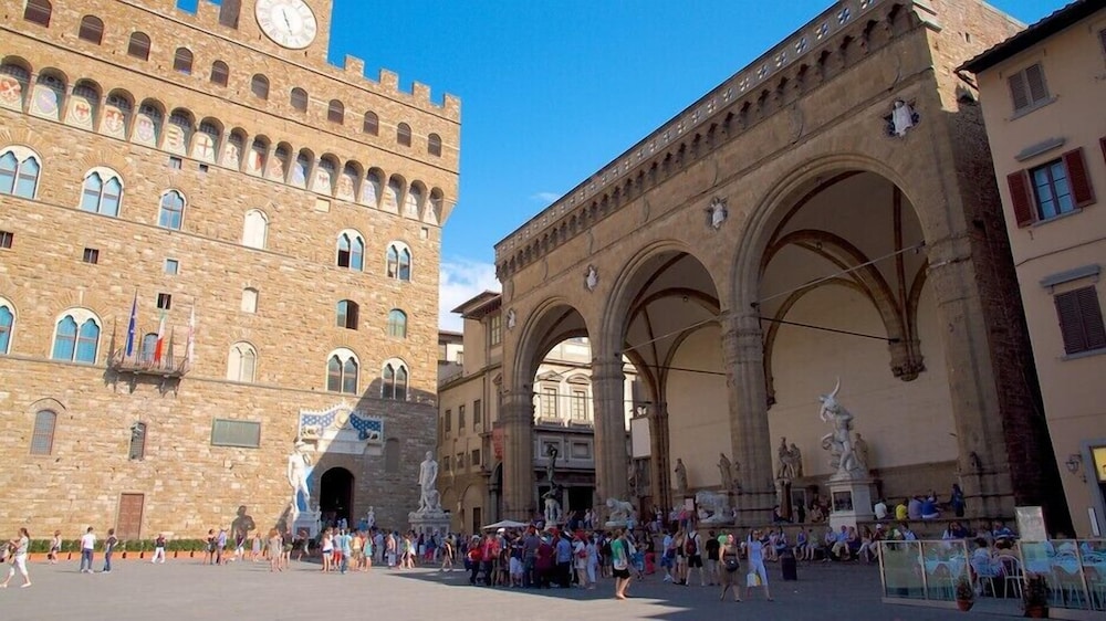Relais Piazza Signoria 55/66