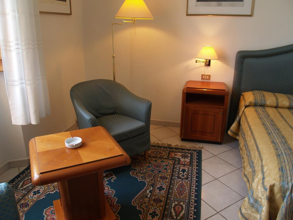 Albergo Roma 13/39