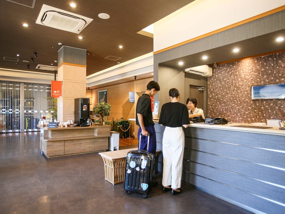 Hotel Route Inn Grantia Ishigaki 11/66