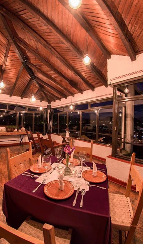 Hotel Posada La Basilica 56/72