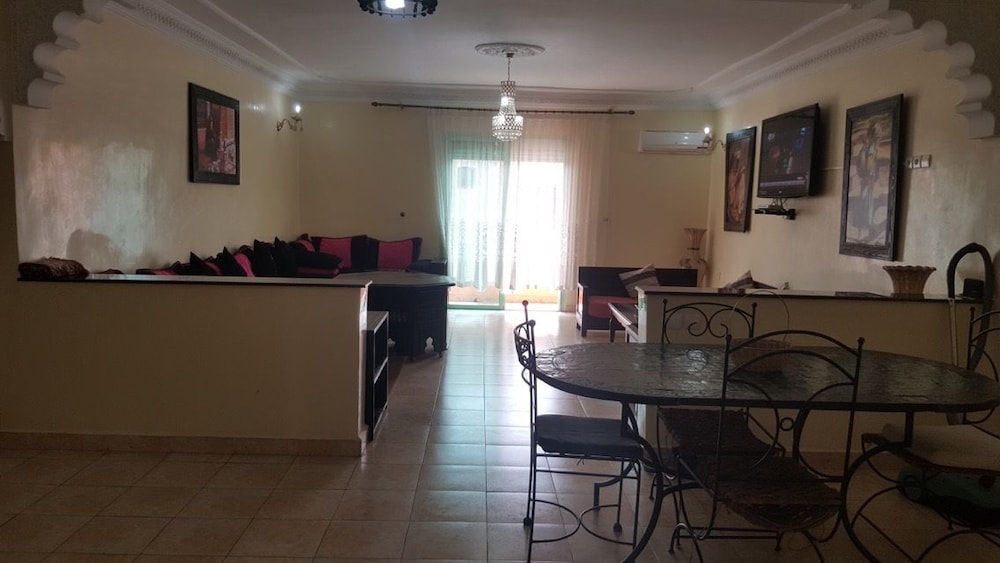 Appartement 1 Résidence Manis Marrakech 9/13